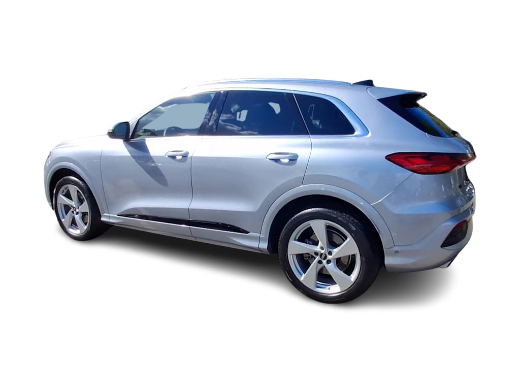 Thumbnail: 2025 Audi Q5 - 4