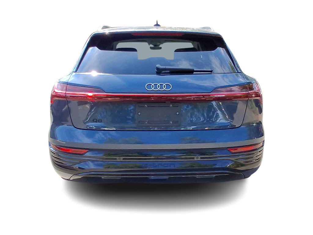 Thumbnail: 2024 Audi Q8 e-tron - 30