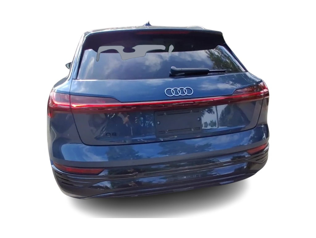 Thumbnail: 2024 Audi Q8 e-tron - 5