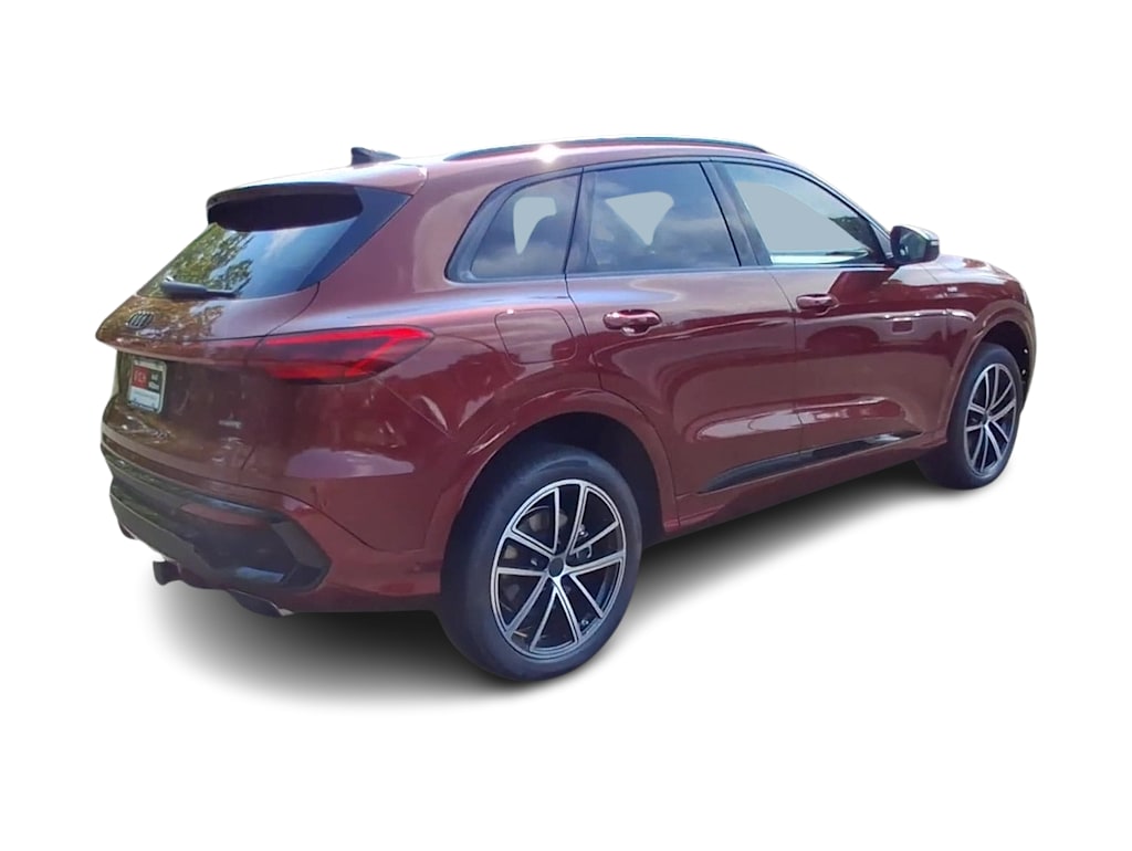 Thumbnail: 2026 Audi Q5 - 16