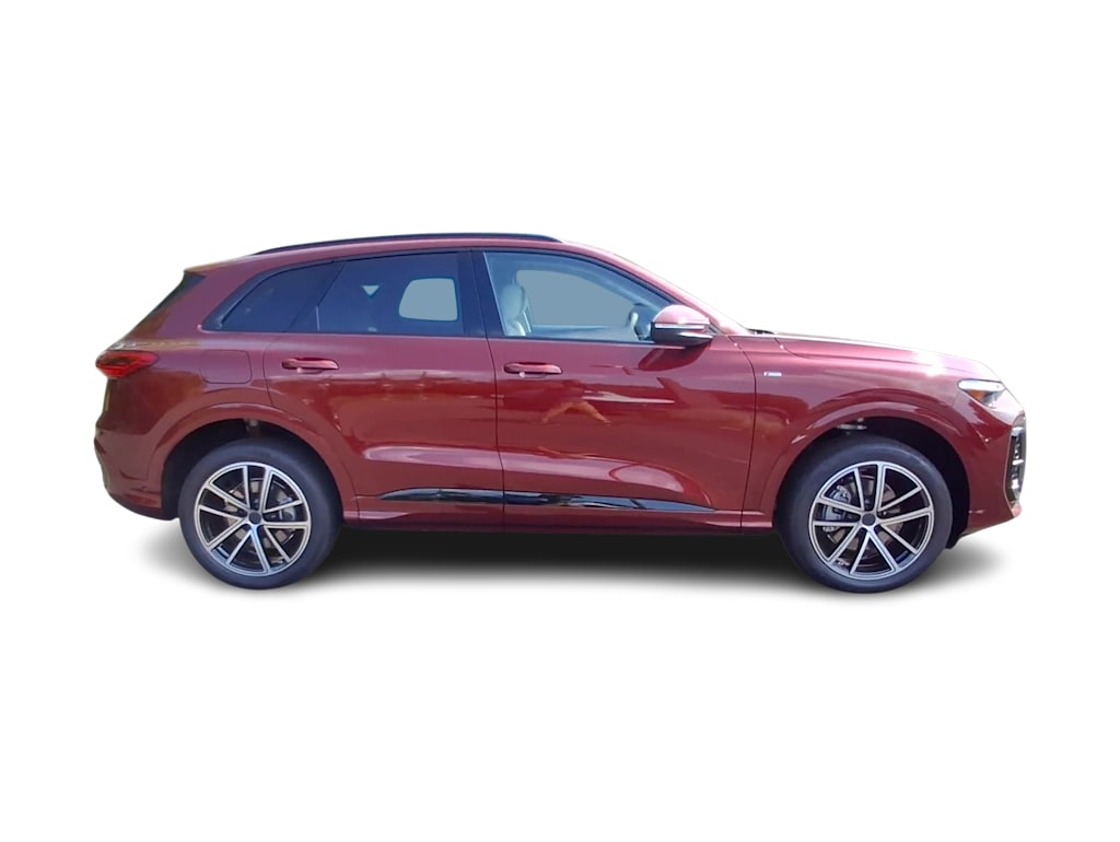Thumbnail: 2026 Audi Q5 - 17