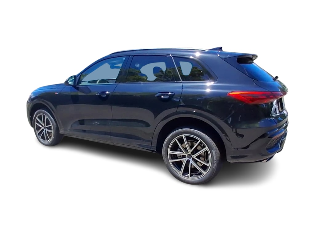 Thumbnail: 2026 Audi Q5 - 16