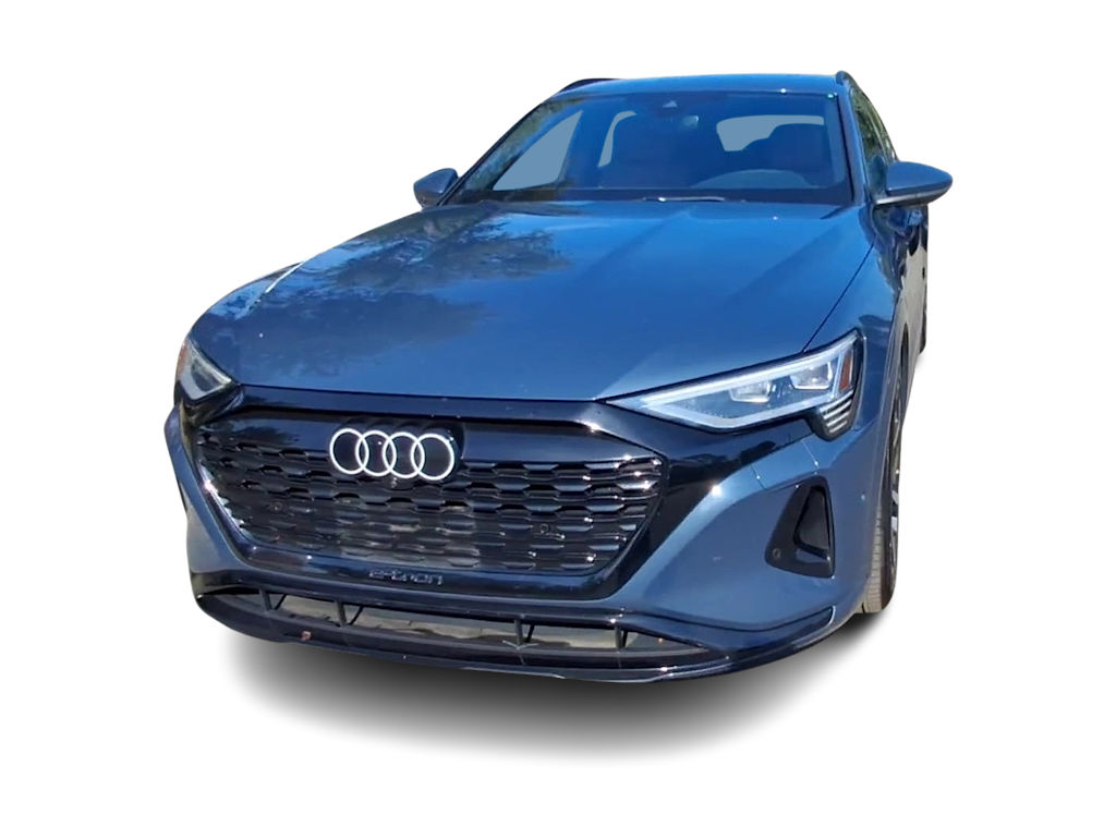 Thumbnail: 2024 Audi Q8 e-tron - 6