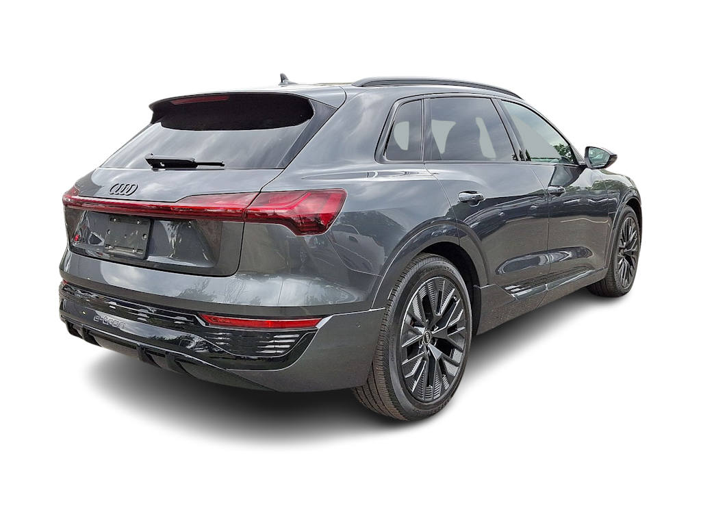 Thumbnail: 2024 Audi Q8 e-tron - 32