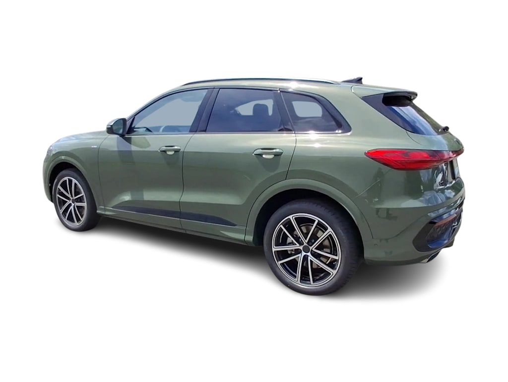 Thumbnail: 2026 Audi Q5 - 16