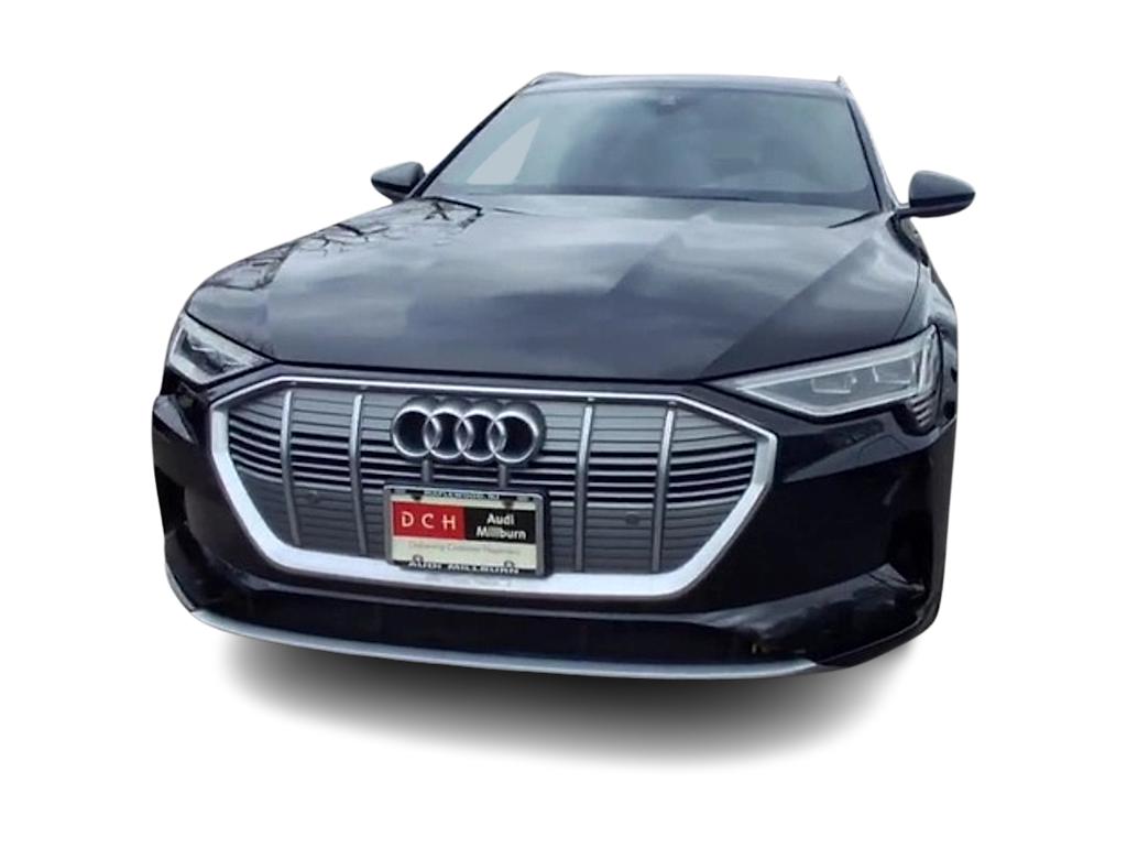 2022 Audi e-tron Premium 6