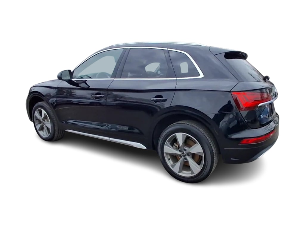 Thumbnail: 2023 Audi Q5 - 4