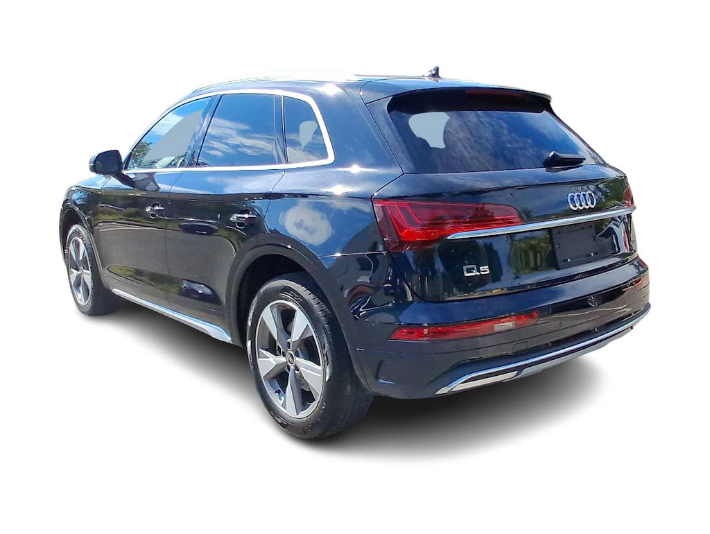 Thumbnail: 2023 Audi Q5 - 4