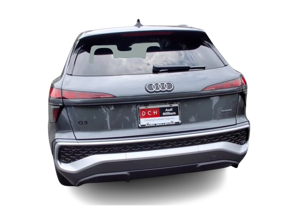 Thumbnail: 2026 Audi Q3 - 5