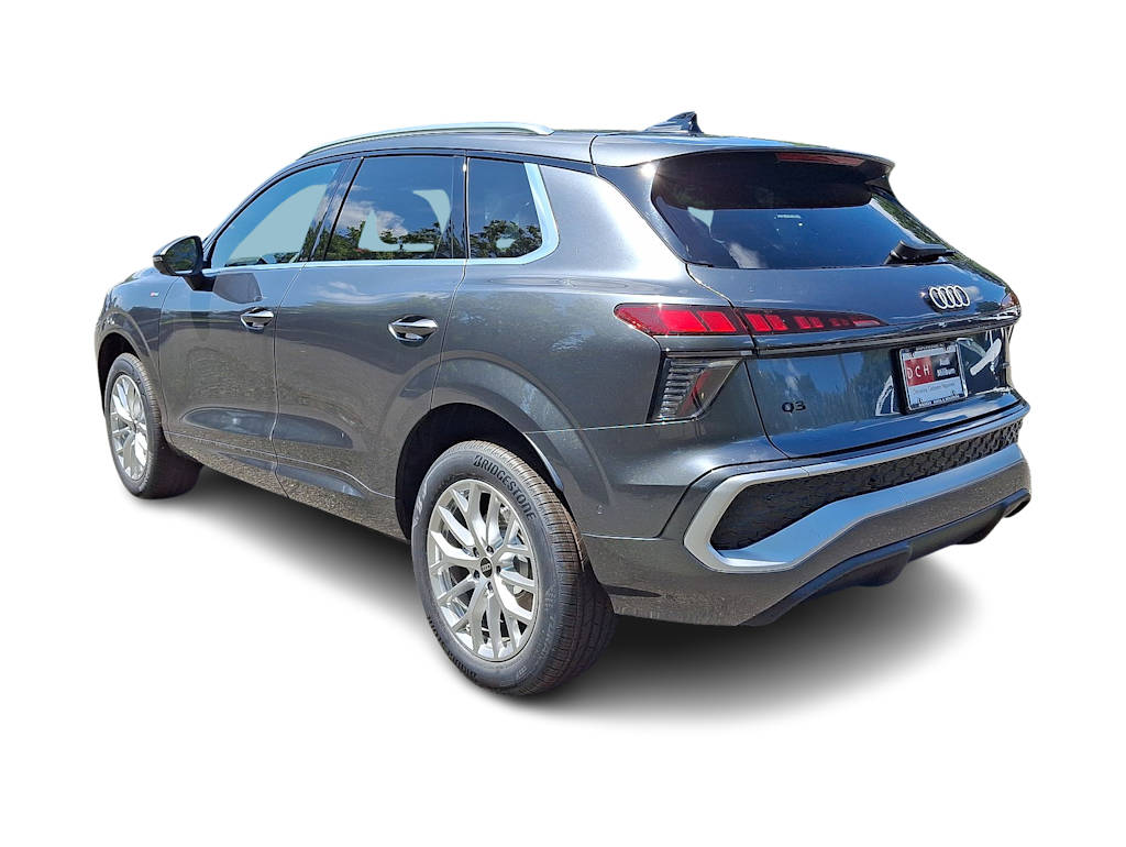 Thumbnail: 2026 Audi Q3 - 4