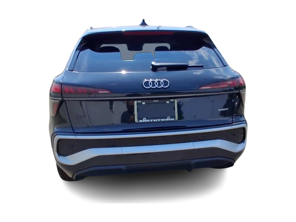 Thumbnail: 2026 Audi Q3 - 5