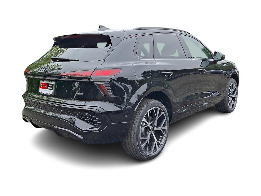 Thumbnail: 2026 Audi Q3 - 22