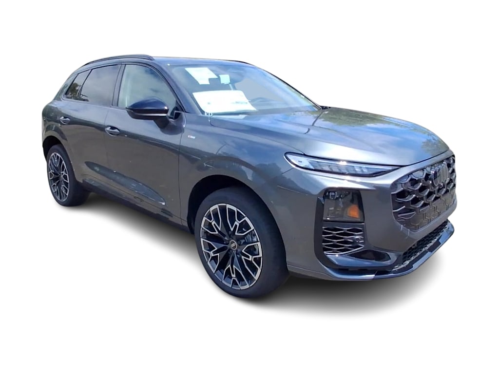 Thumbnail: 2026 Audi Q3 - 13