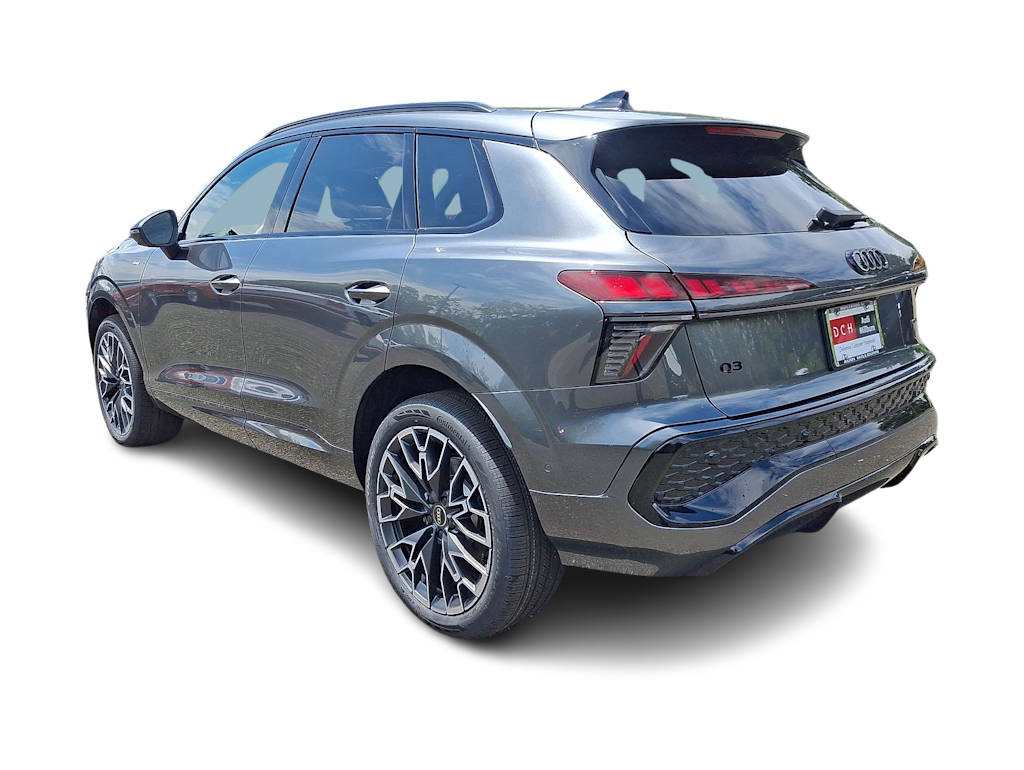 Thumbnail: 2026 Audi Q3 - 4