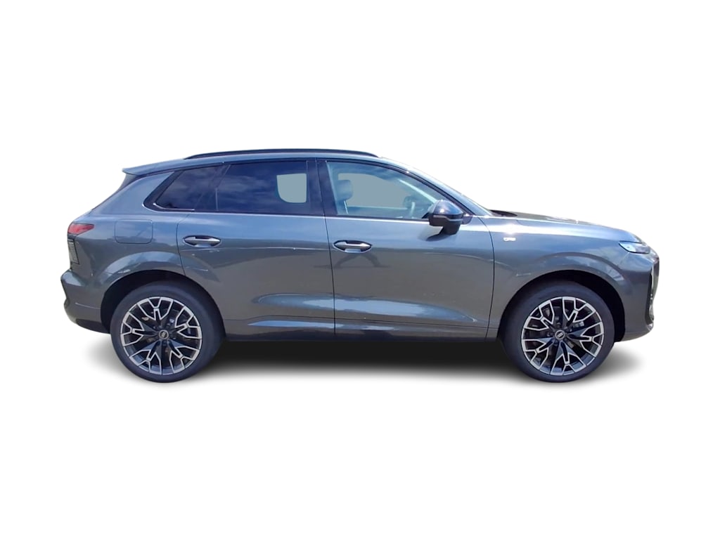 Thumbnail: 2026 Audi Q3 - 17