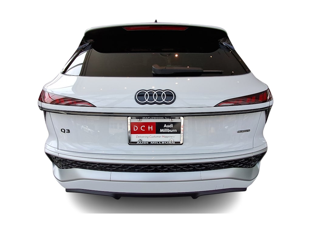 Thumbnail: 2026 Audi Q3 - 5