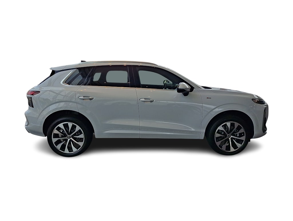 Thumbnail: 2026 Audi Q3 - 17