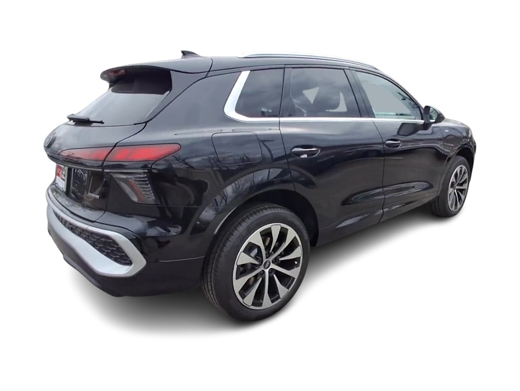 Thumbnail: 2026 Audi Q3 - 13