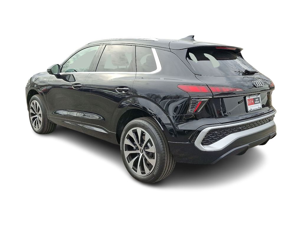 Thumbnail: 2026 Audi Q3 - 17