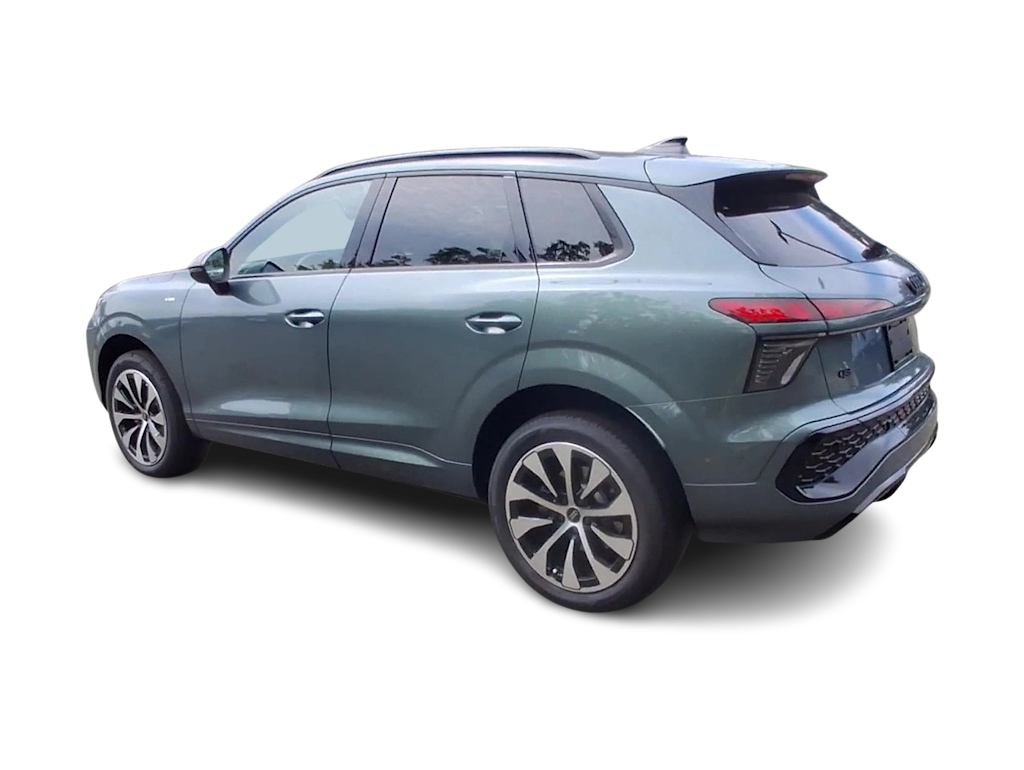 Thumbnail: 2026 Audi Q3 - 4