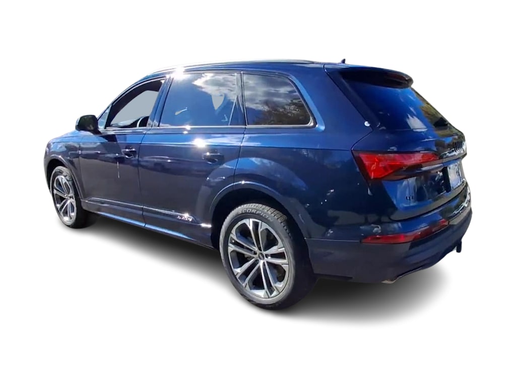 Thumbnail: 2026 Audi Q7 - 4