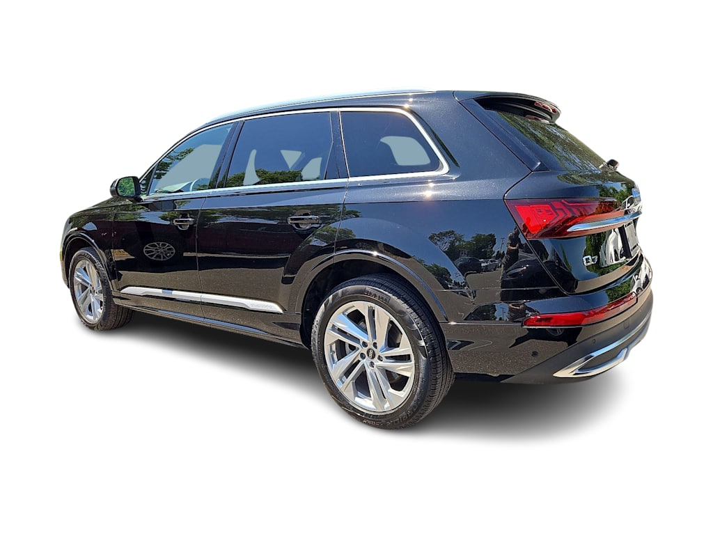 Thumbnail: 2023 Audi Q7 - 31