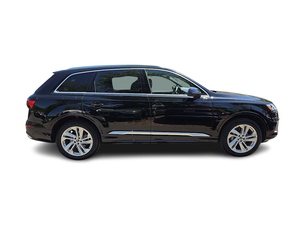 Thumbnail: 2023 Audi Q7 - 33