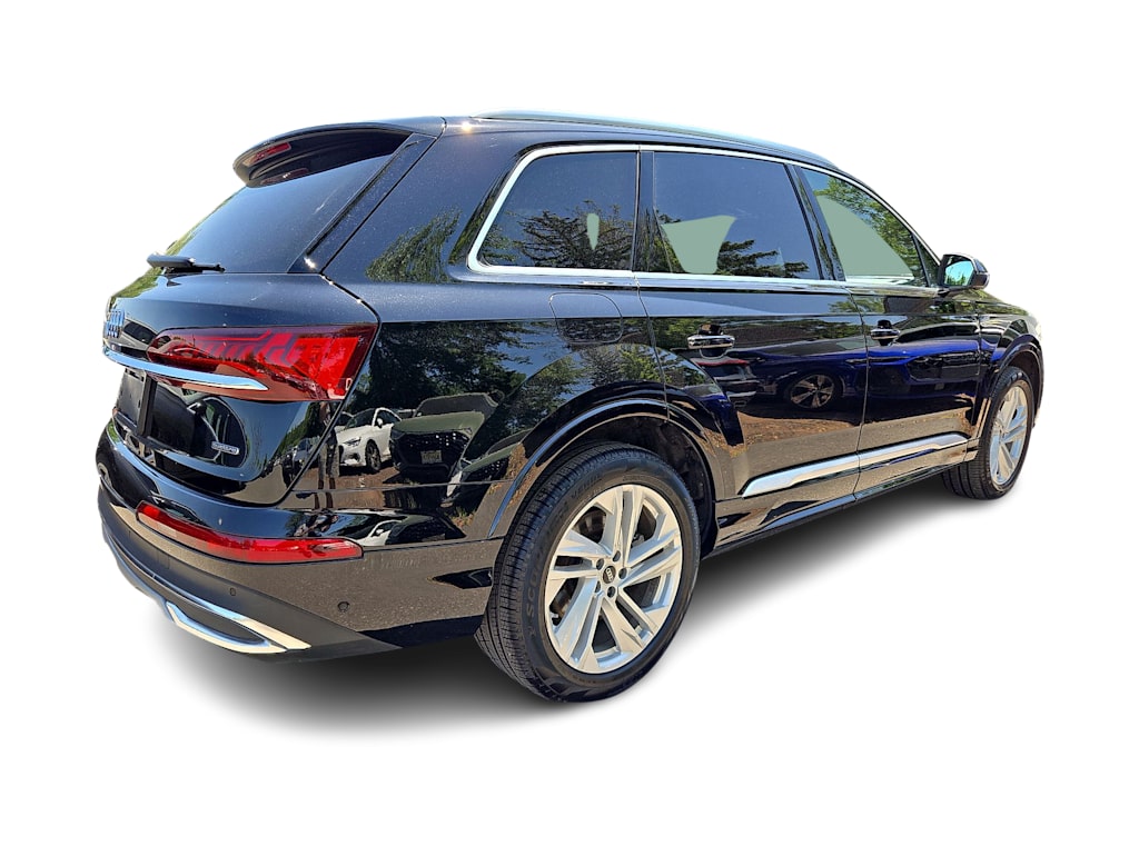 Thumbnail: 2023 Audi Q7 - 28