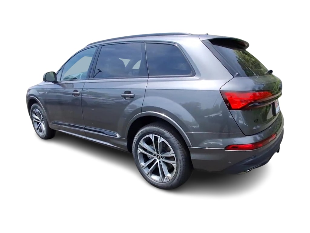 Thumbnail: 2026 Audi Q7 - 4
