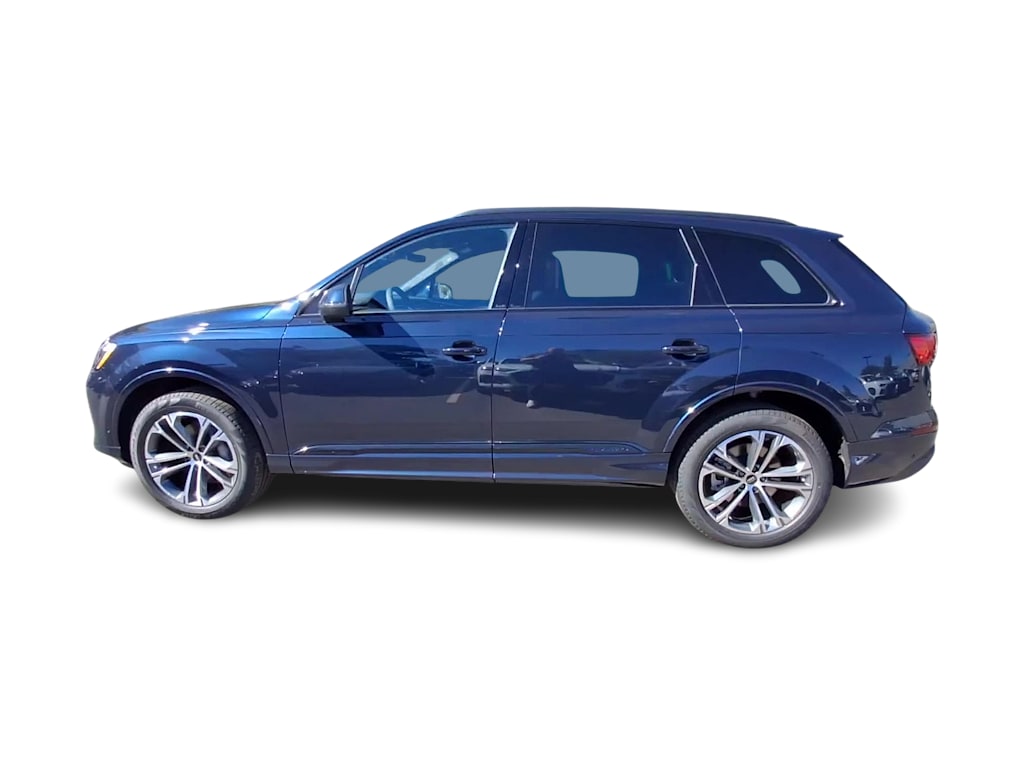 Thumbnail: 2026 Audi Q7 - 3
