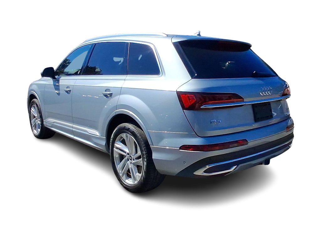 Thumbnail: 2023 Audi Q7 - 30