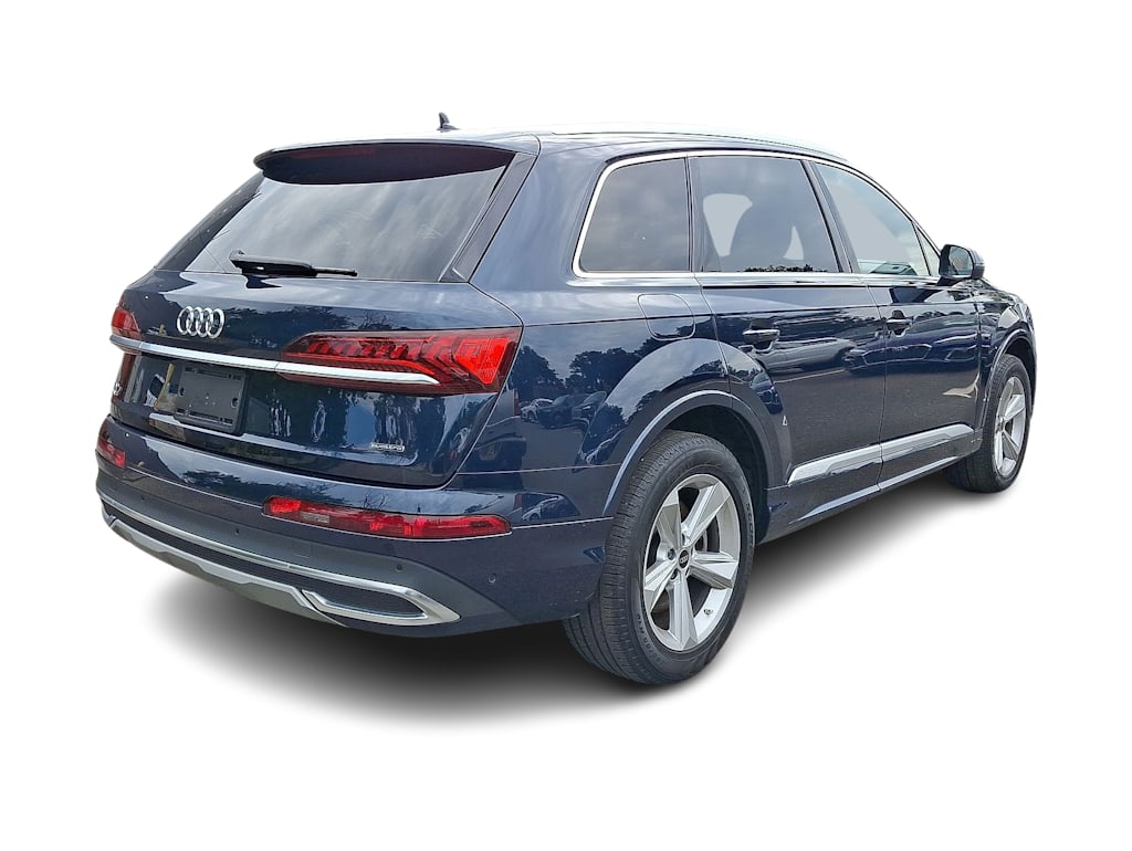 Thumbnail: 2023 Audi Q7 - 32