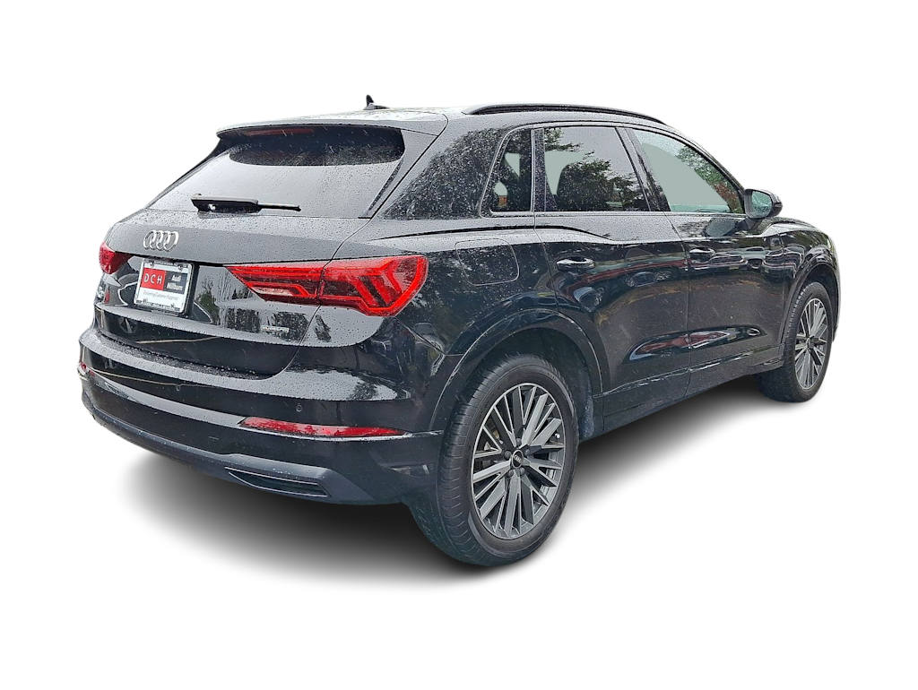 Thumbnail: 2023 Audi Q3 - 32