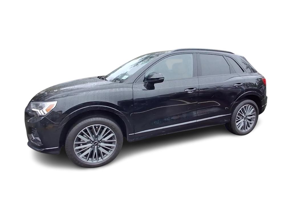 Thumbnail: 2023 Audi Q3 - 3