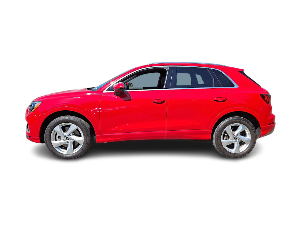 Thumbnail: 2022 Audi Q3 - 3