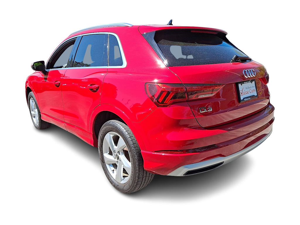 Thumbnail: 2022 Audi Q3 - 4