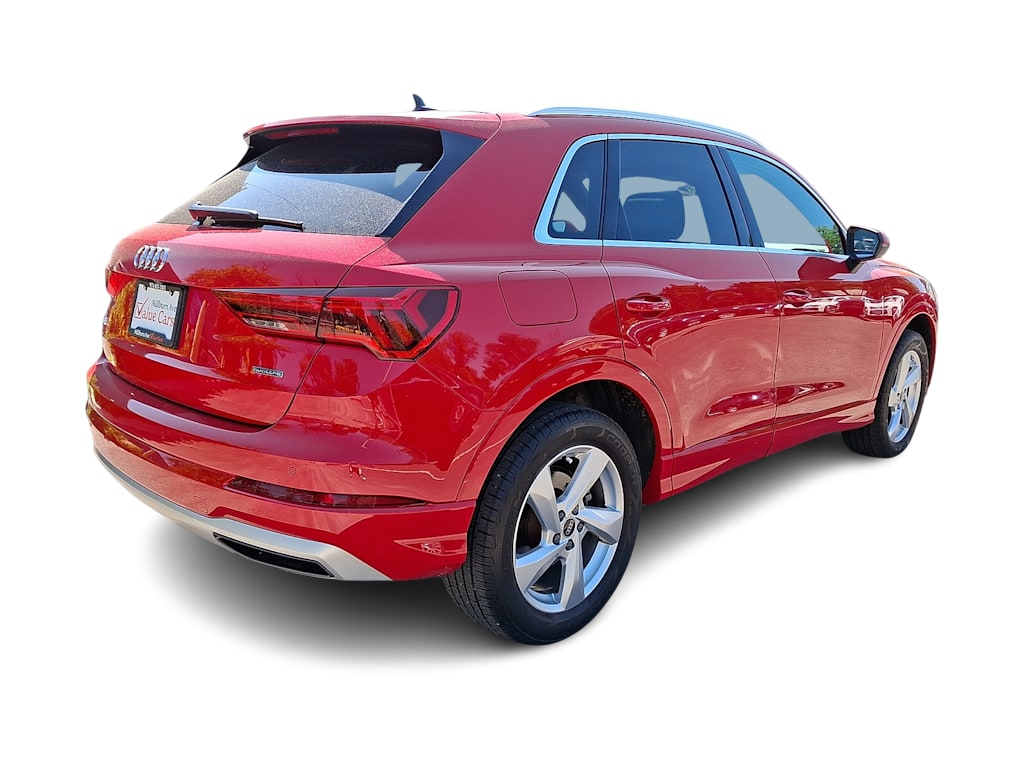 Thumbnail: 2022 Audi Q3 - 17
