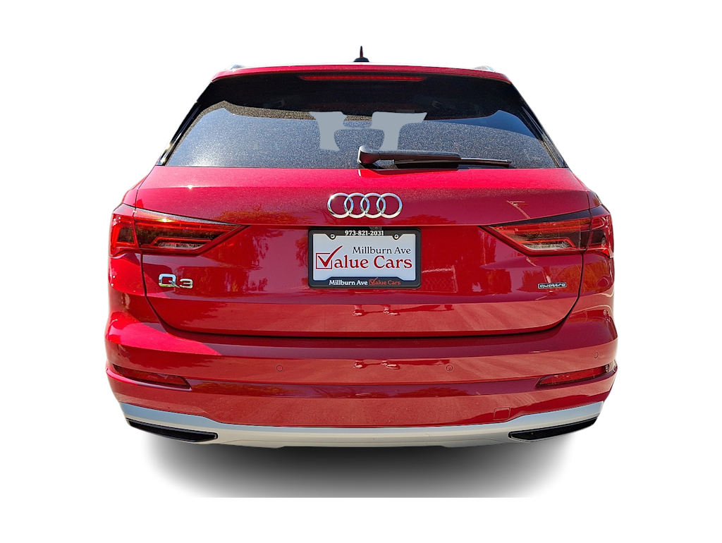 Thumbnail: 2022 Audi Q3 - 5
