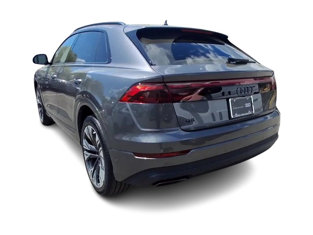 Thumbnail: 2025 Audi Q8 - 4