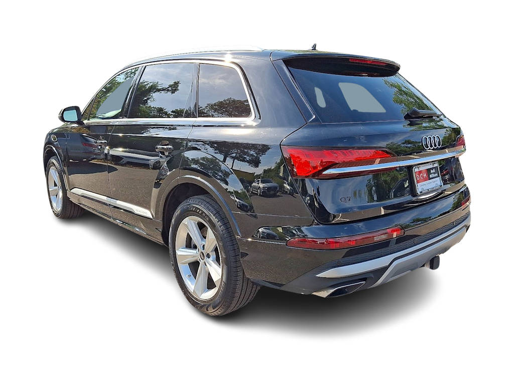 Thumbnail: 2026 Audi Q7 - 30