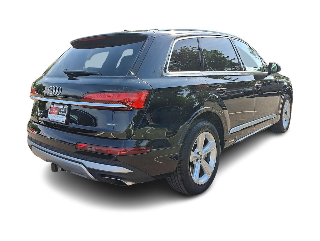 Thumbnail: 2026 Audi Q7 - 32