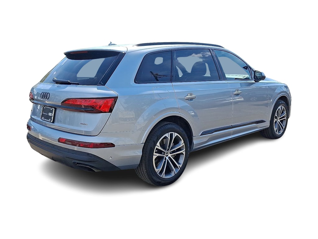 Thumbnail: 2026 Audi Q7 - 26