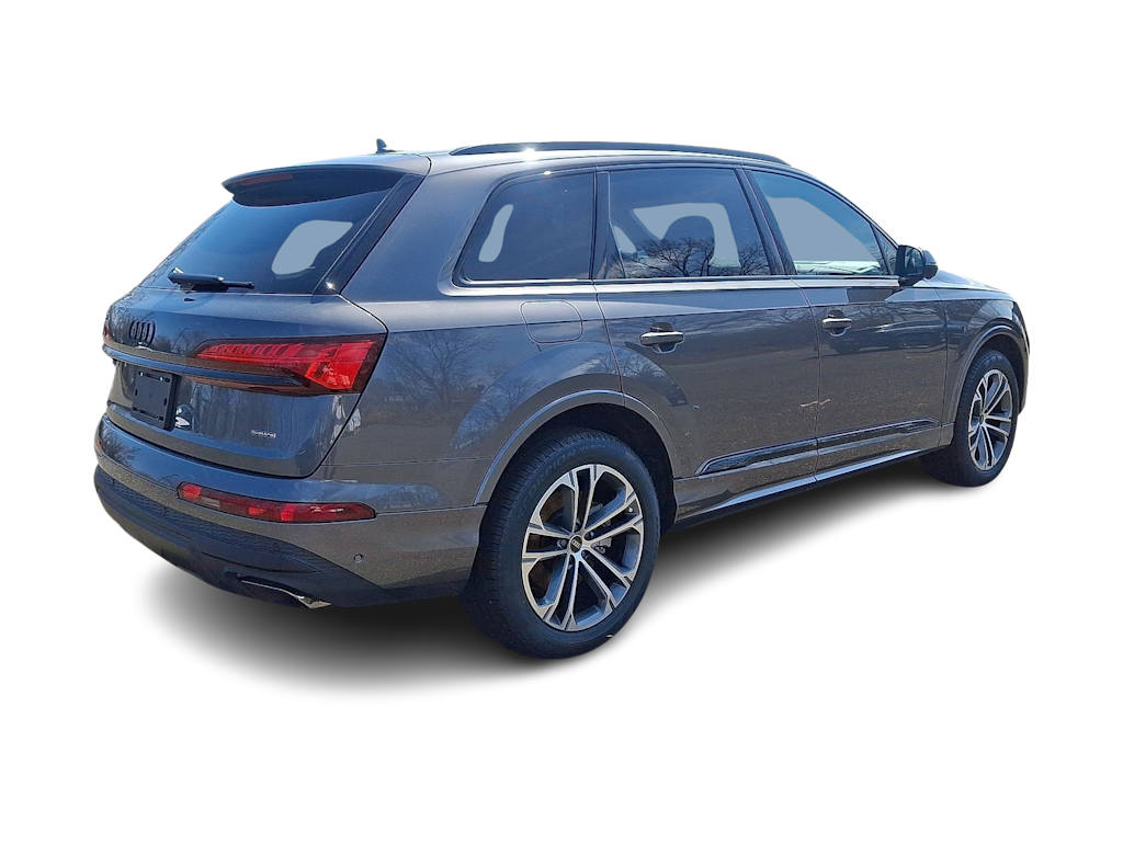 Thumbnail: 2026 Audi Q7 - 17