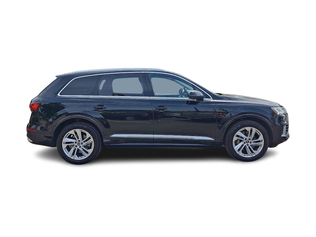 Thumbnail: 2023 Audi Q7 - 25