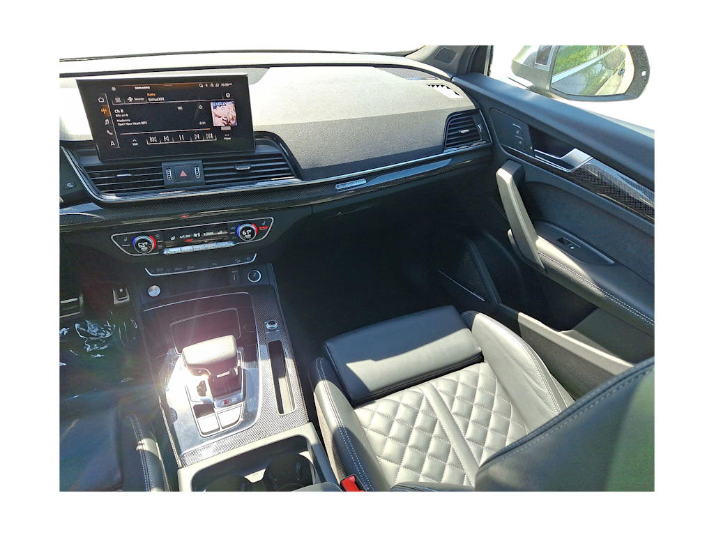 Thumbnail: 2024 Audi SQ5 - 17