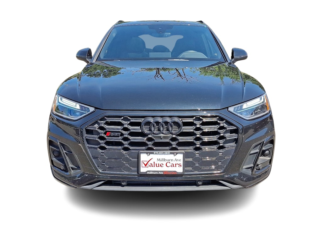 Thumbnail: 2023 Audi SQ5 - 35