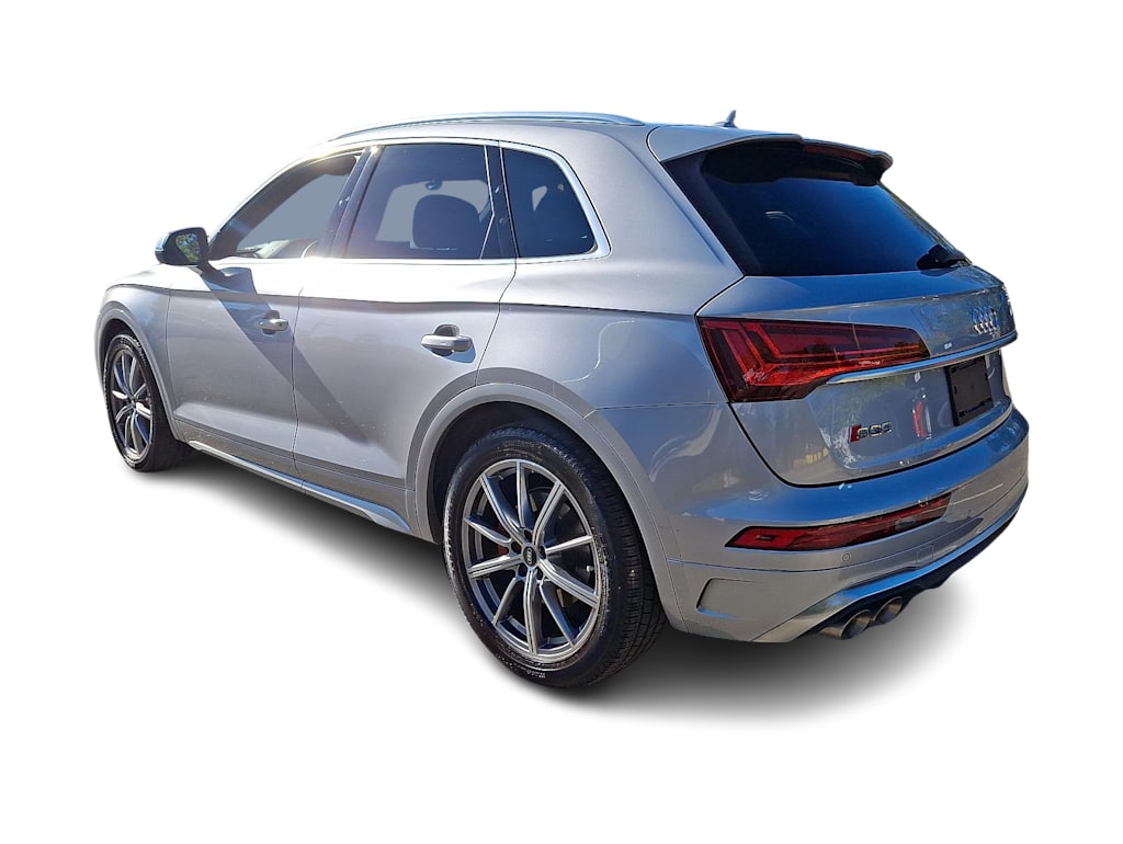 Thumbnail: 2024 Audi SQ5 - 24