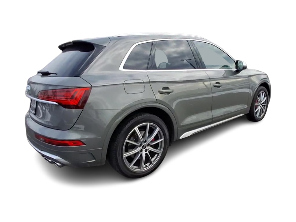 Thumbnail: 2023 Audi SQ5 - 17