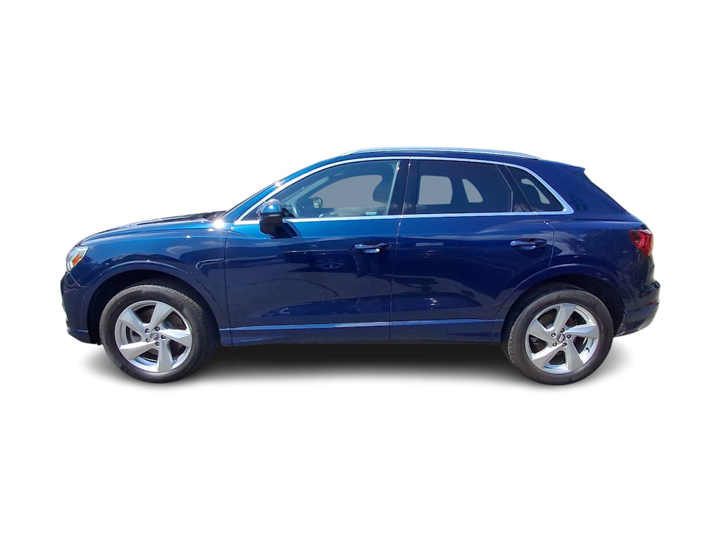 Thumbnail: 2019 Audi Q3 - 3