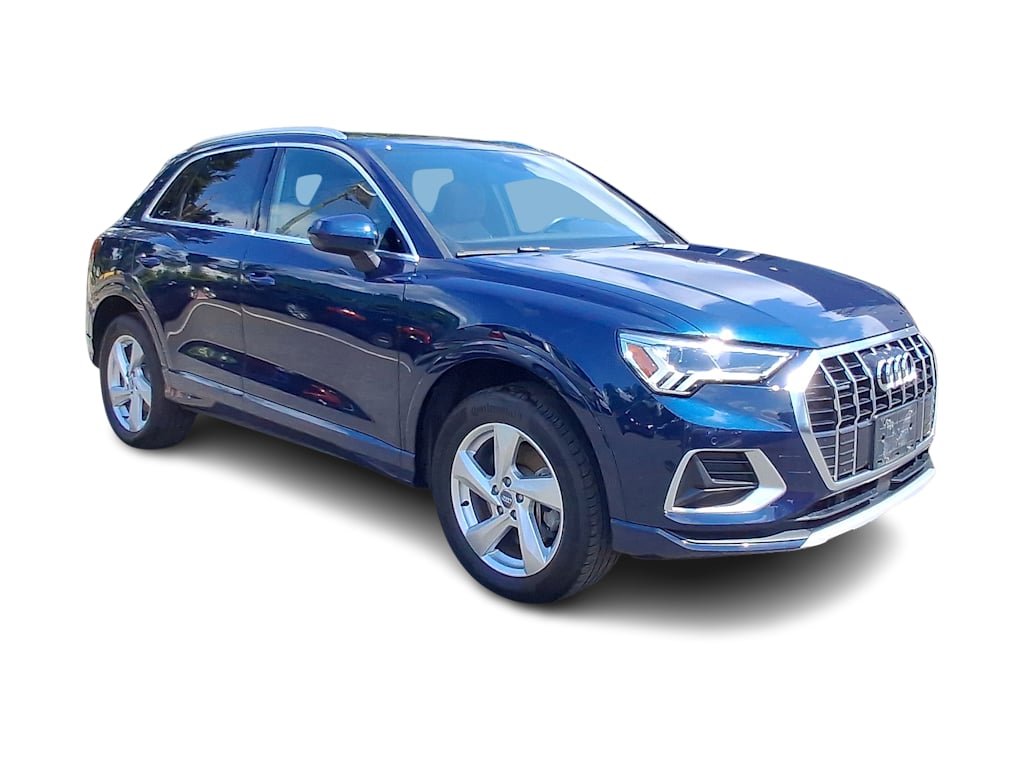 Thumbnail: 2019 Audi Q3 - 17